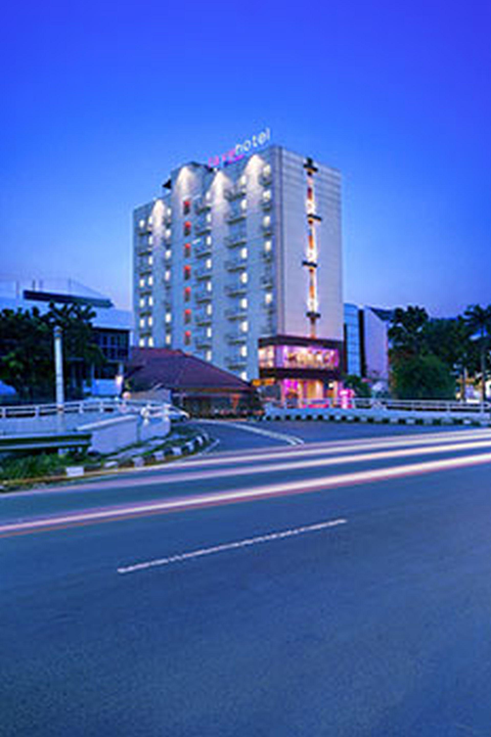 Favehotel Tanah Abang - Cideng Джакарта Екстериор снимка